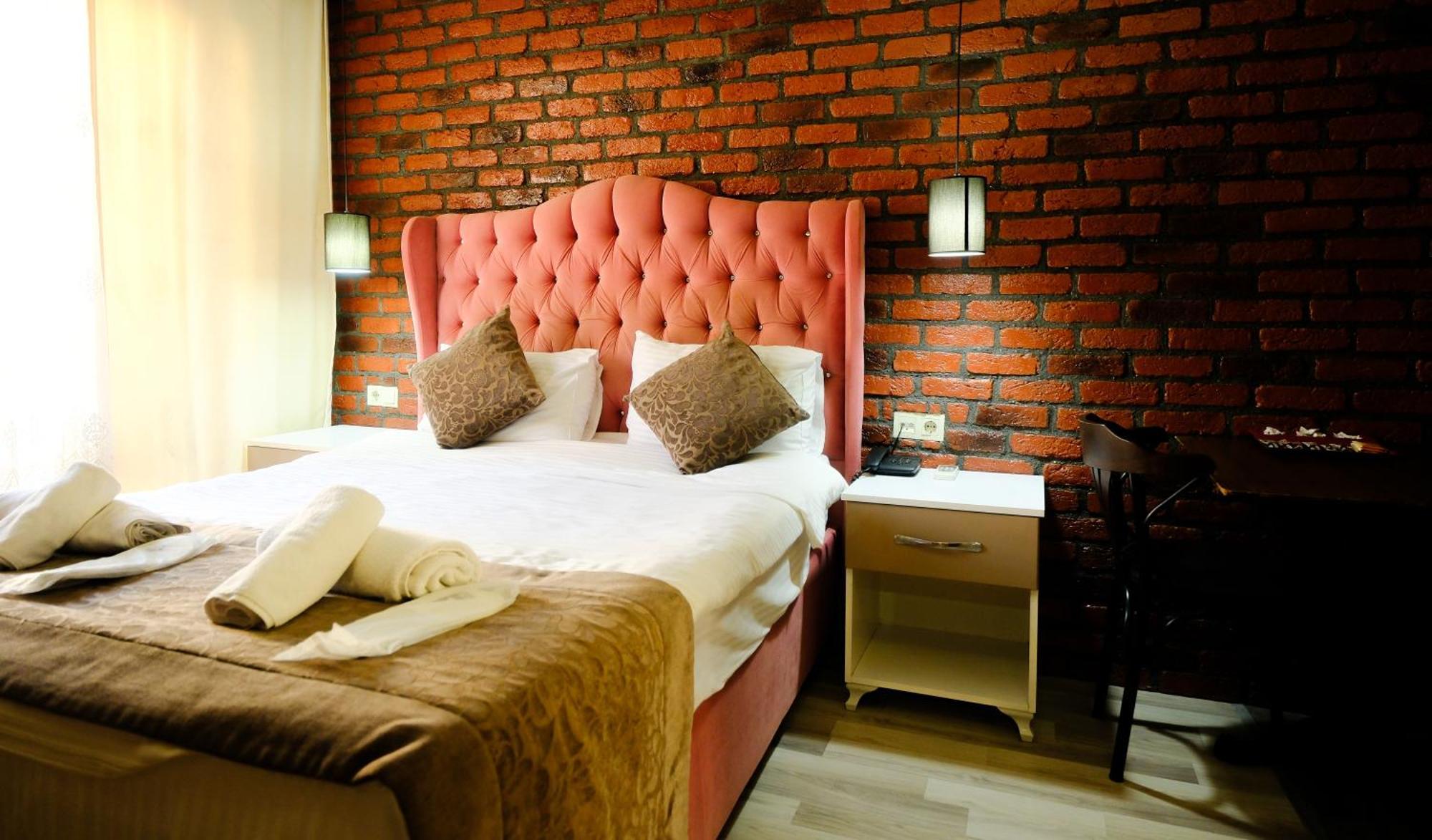Taksim Celebi Suites Istanbul Exterior photo